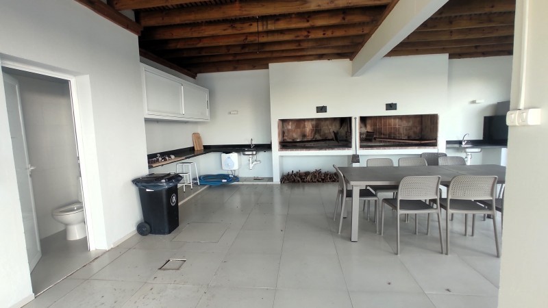 Departamento en venta, 3 dormitorios, Playa Mansa 